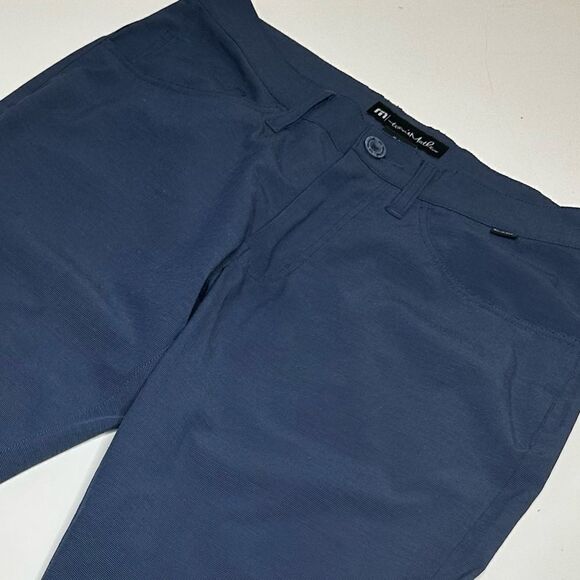 Travis Mathew Beckladdium Navy Golf/Athleisure Pants in Size 30W x 30L - Picture 4 of 9